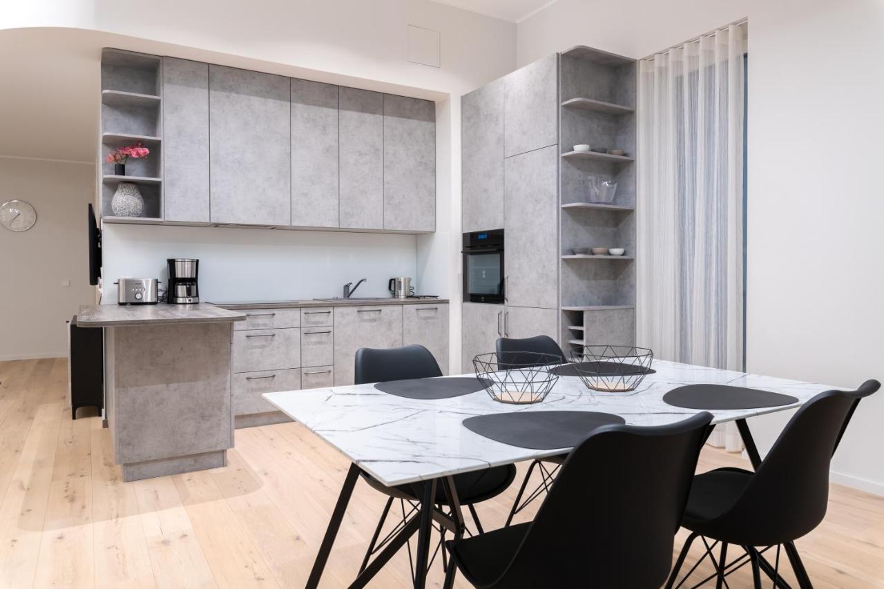 Dashaus 2 Bedroom Apartment Tallin Exterior foto